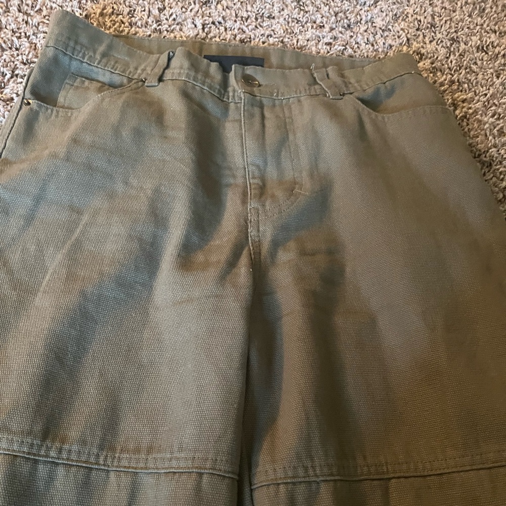Green baggy pants